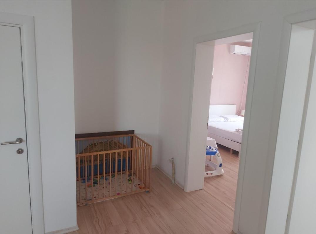 Your Away From Apartament Szkodra